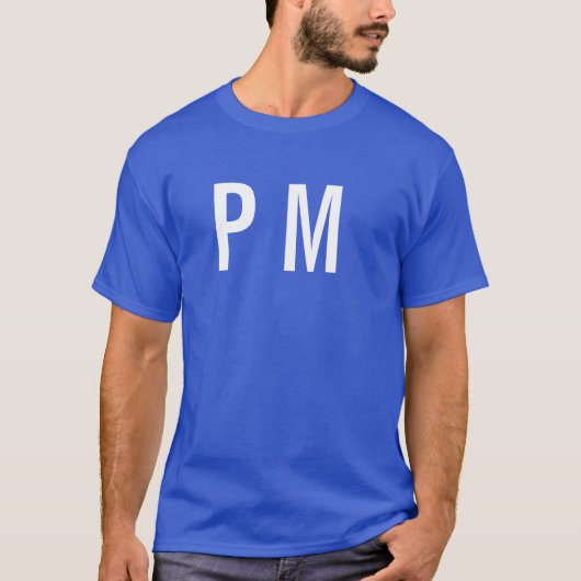 Door AI aangedreven PM-overhemd T-shirt (Voorkant)