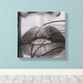 Door Dauwdruppels Getroffen Canvas Afdruk (Insitu (Houten vloer))