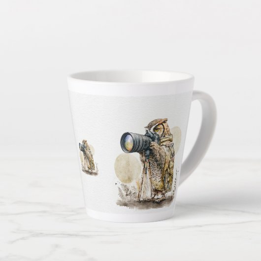 Door de glazen latte Mok (Rechterhoek)