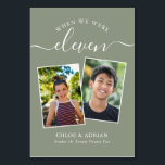 Door de jaren heen koppelen Paar Foto Wedding Mode Kaart<br><div class="desc">Let op en heb wat plezier met je trouwreceptietabelnummers - Deze elegante eenvoudige tabelnummers geven je de mogelijkheid om een foto van de bruid en bruidegom op dezelfde leeftijd op te nemen als het tabelnummer, de bruid- en groomnaam/s en de datum van hun bruiloft. De achtergrondkleur is grijs met witte...</div>