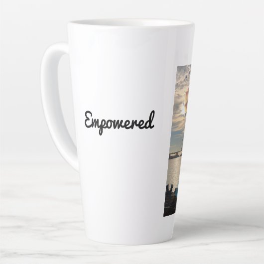 Door de mok van de zon latte (Linkerhoek)