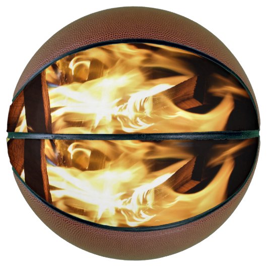 Door de vlammen basketbal (Voorkant)