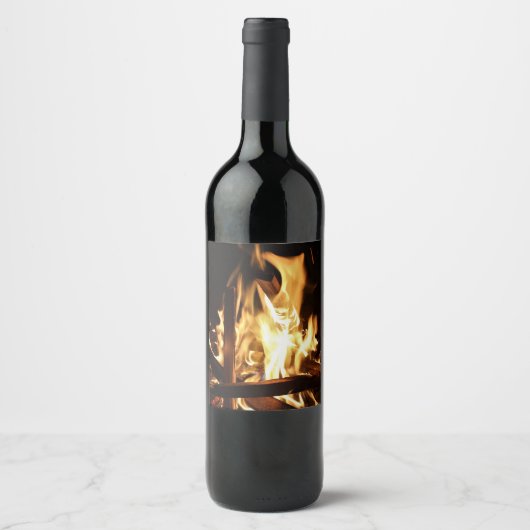 Door de vlammen wijn etiket (Voorkant)