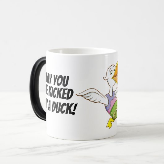 Door Duck geschopt. Mok Oekraïnse Morphing Duck (Voorkant links)