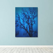 Door het glas, huilende boomblauwe Abstracte kunst Canvas Afdruk (Insitu (Houten vloer))