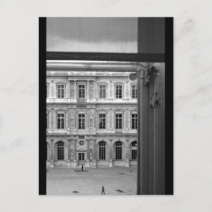 Door het raam Le Louvre Paris Briefkaart