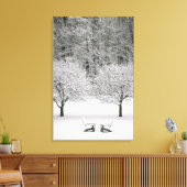 Door sneeuw bedekt landschap canvas afdruk (Insitu (Woonkamer))