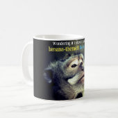 Doordachte aap die grappig citaat denkt koffiemok (Voorkant links)