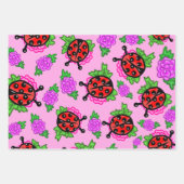 Doordopjes en paarse rozen voor het ompakken van v inpakpapier vel (Voorkant 3)