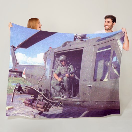 DOORGUNNER FLEECE DEKEN (In situ)