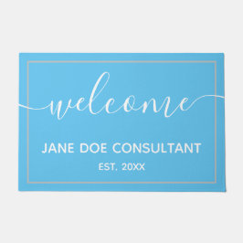 Doormat - Persoonlijk welkom in Sky Blue + White Deurmat