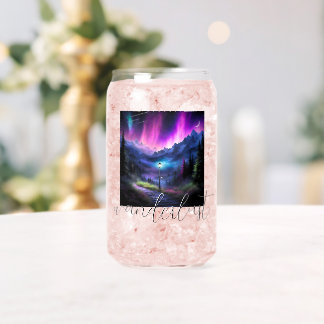 Doorverwezen bos blikvorm glas