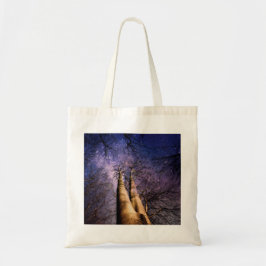 Doorverwezen bos tote bag