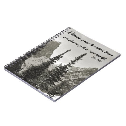 Doorweg naar een nieuwe wereld in de bergen notitieboek (Linkerzijde)