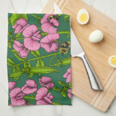 Doperwten en hommels, groen en roze theedoek (Quarter Fold)