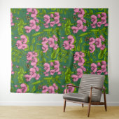 Doperwten en hommels, groen en roze wandkleed (In Situ (horizontaal))