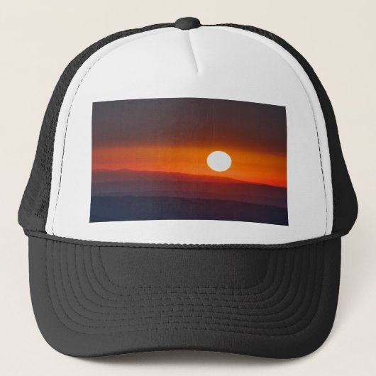 Dordogne Zonsopgang Trucker Pet (Voorkant)