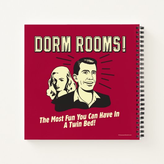 Dorm Room: Meest vun Twin Bed Notitieboek (Achterkant)