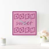 "Dorm Sweet Dorm"-muurklok Vierkante Klok (Huis)