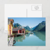 Dorp van Fjærland en een fjord in het briefkaart N (Voorkant / Achterkant)