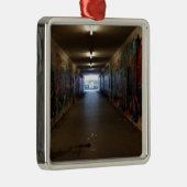 Dortmund U-Bahn Grafitti am Bahnhof Metalen Ornament (Rechts)