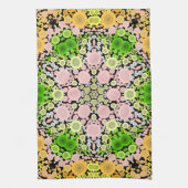 Dot Mandala Flower Yellow Green and Pink Theedoek (Verticaal)