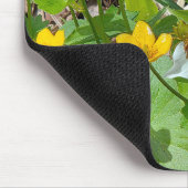 Dotterbloemen met een Trillium Muismat (Hoek)