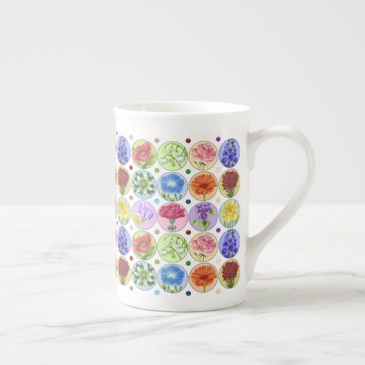 Dotty Birth Flower and Gem Bone China Mok (Rechts)