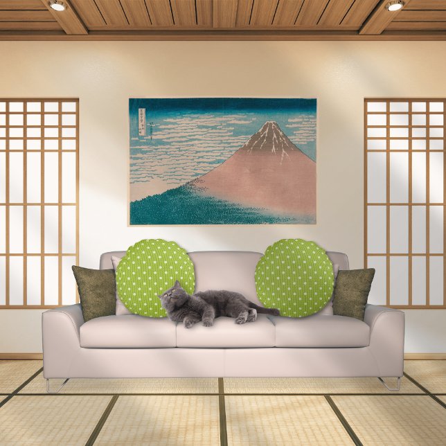 Dotty Delight Green Rond Kussen (Dotty Delight Green Round Pillows on the sofa in the Japanese room.)