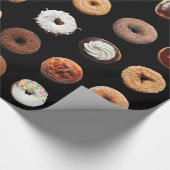 Dotty Donuts wrapping paper (zwart) Cadeaupapier (Hoek)
