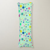 Dotty patroon met meerdere kleuren kussen (Voorkant Verticaal)