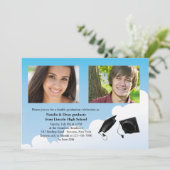 Double Afstuderen Pet Toss Photo Invitation Kaart (Staand voorkant)