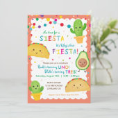 Double fiesta verjaardagsfeestuitnodiging met taco kaart (Staand voorkant)