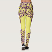 Double Hibiscus Purple on Yellow Leggings (Achterkant)