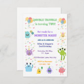 Double the Fun Twin Birthday Invitation – Bewerkba RSVP Kaartje (Voorkant / Achterkant)