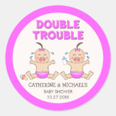 Double Trouble Twin Meisjes Baby shower Ronde Sticker (Voorkant)