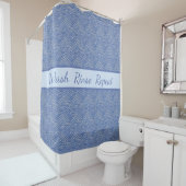 Douchegordijn Blauw water tekst, (In situ)