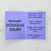 Doug # 10, RAAD EENS WIE 40 WORDT! (Binnen)