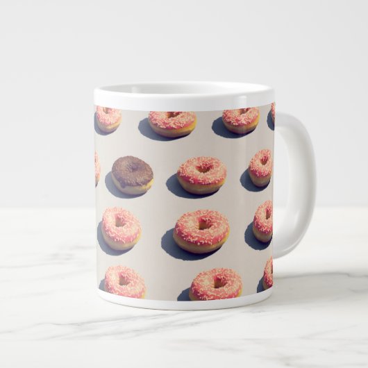 Doughnoten van een groep grote koffiekop (Voorkant rechts)