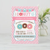 Doughnut Donut Birthday Party Invitation Pink Girl Kaart (Staand voorkant)