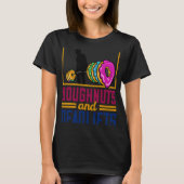 Doughnuts And Deadlifts Donut Weightlifting Fitnes T-shirt (Voorkant)