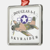 douglas a-1 skyraider metalen ornament (Links)