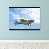 Douglas SBD Dauntless, Vliegen, Side_WWII Vliegtui Canvas Afdruk (Insitu (Houten vloer))