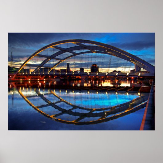 Douglass-Anthony Bridge in Dusk Poster (Voorkant)