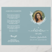 Dove Blue Wreath Photo Celebration of Life Program (Voorkant)