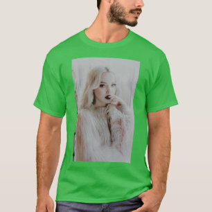 Dove Cameron T-shirt