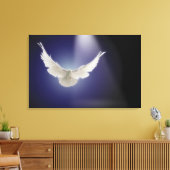 Dove die door de lichtbundel vliegt canvas afdruk (Insitu (Woonkamer))