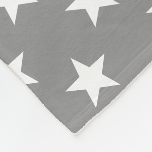Dove Gray en Carolina Blue Stars Monogram Fleece Deken (Hoek)
