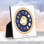 Dove of Peace Fotoplaat<br><div class="desc">Goudiconen van wereldgodsdiensten omringen de Dove of Peace, een internationaal symbool van harmonie. Aanpassen met jouw tekst. De mandala belicht twaalf religies die de wereldwijde diversiteit van spirituele overtuigingen tot uitdrukking brengen: Baha'i, boeddhisme, christendom, Confucianisme, Hindoe, Islam, Jain, Judaïsme, Indiaanse spiritualiteit Medicine Wheel, Shinto, Sikh, Taoïsme. ***Opmerking: gouden kleur is...</div>