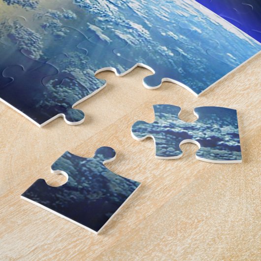 Dove of Peace over Planet Earth Legpuzzel (Zijkant)